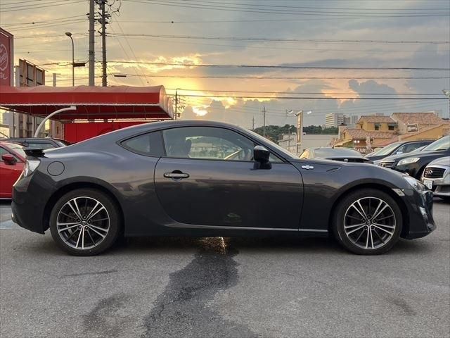 TOYOTA 86 2012 Image 31