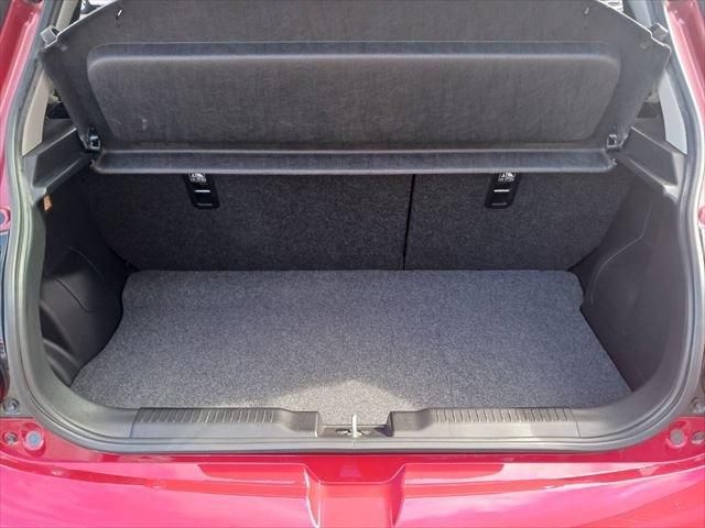 SUZUKI SWIFT 2018 Image 31