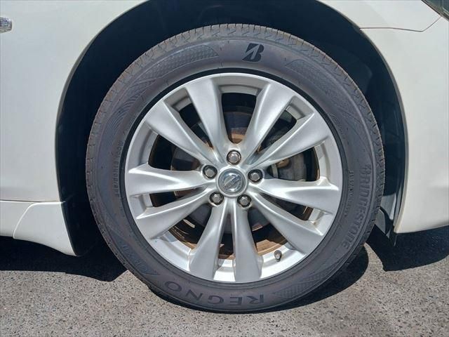 NISSAN FUGA 2011 Image 31