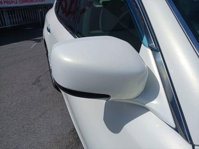 NISSAN FUGA 2011 Image 31