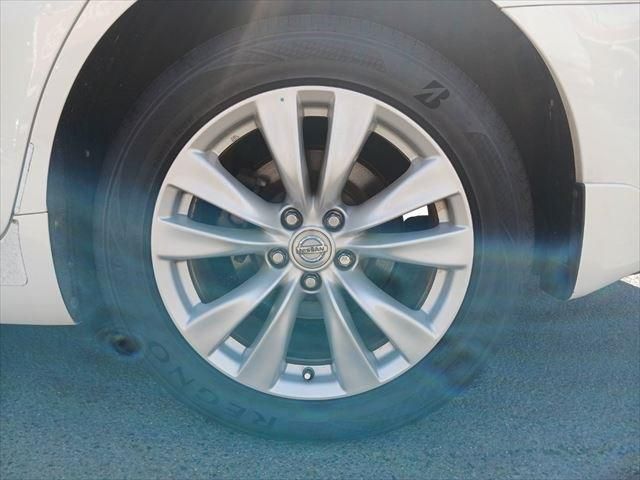 NISSAN FUGA 2011 Image 31