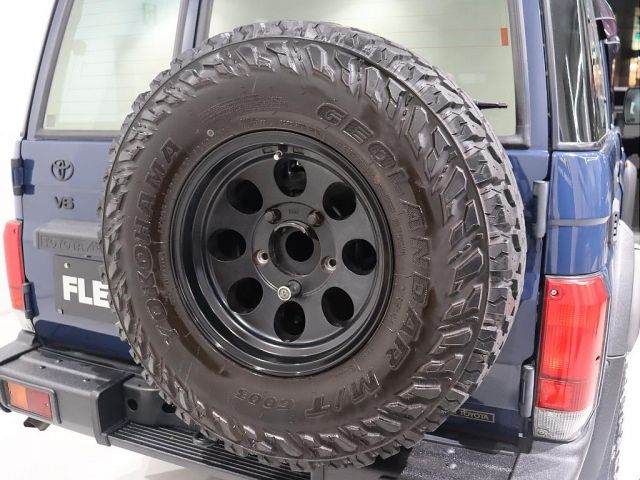 TOYOTA LANDCRUISER VAN 2015 Image 31