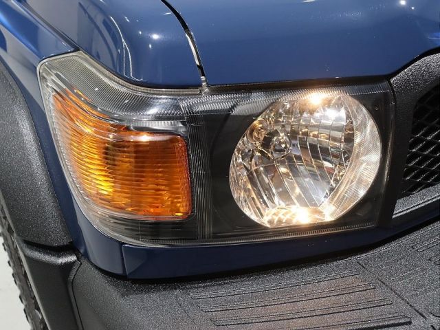 TOYOTA LANDCRUISER VAN 2015 Image 31