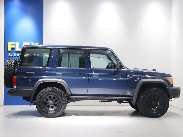 TOYOTA LANDCRUISER VAN 2015 Image 31