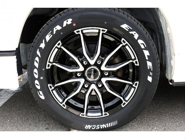 TOYOTA HIACE VAN 4WD 2019 Image 31