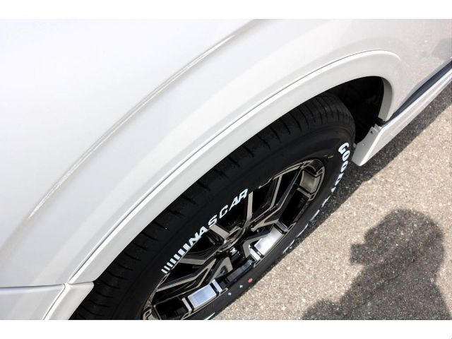 TOYOTA HIACE VAN 4WD 2019 Image 31