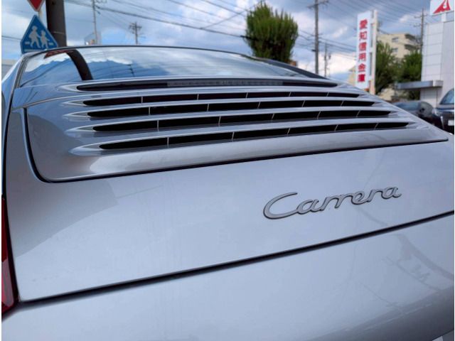 PORSCHE 911 2010 Image 31