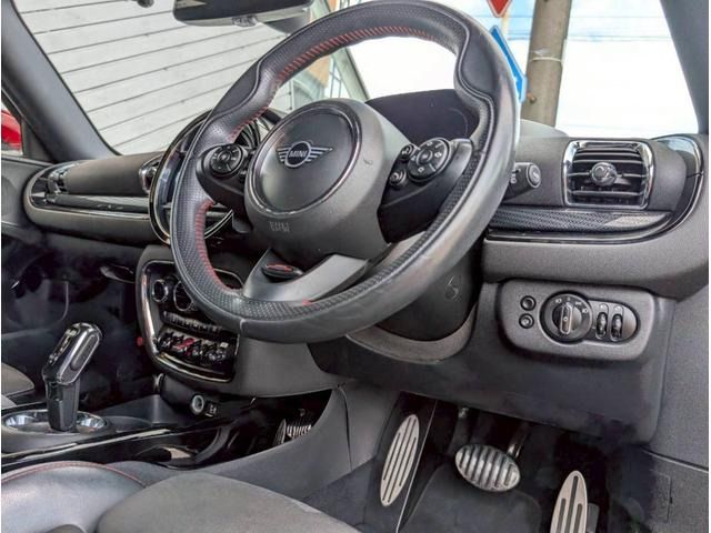 BMW MINI CLUBMAN 2020 Image 31