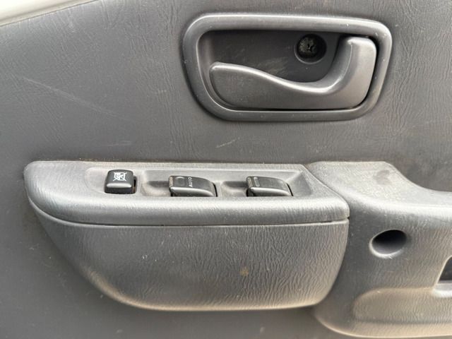 SUBARU SAMBAR TRUCK 4WD 2012 Image 31