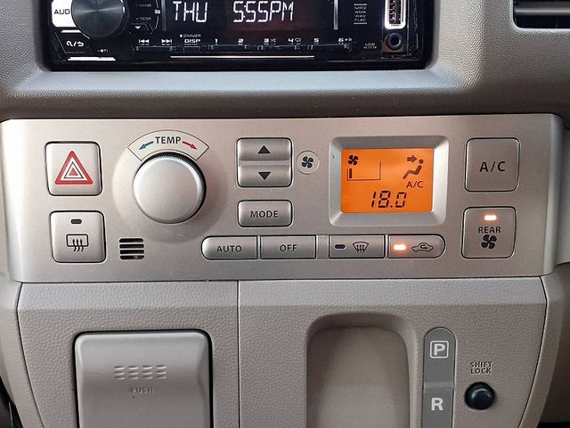 MITSUBISHI TOWNBOX 2015 Image 31