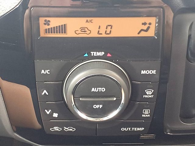 NISSAN ROOX 2012 Image 31