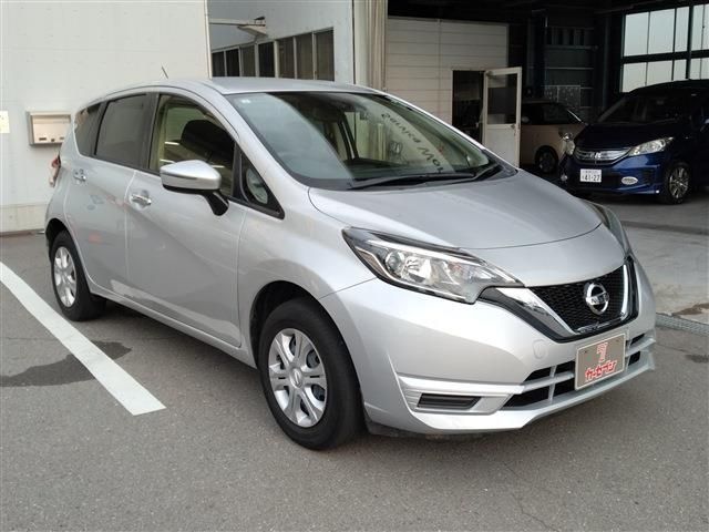 NISSAN NOTE 4WD 2017 Image 31