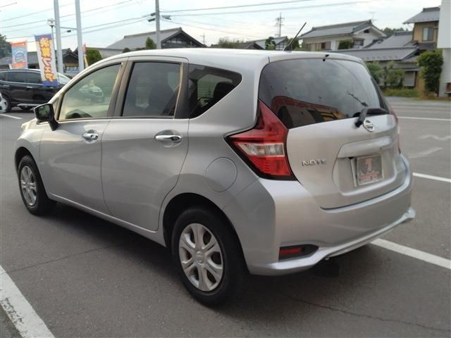 NISSAN NOTE 4WD 2017 Image 31
