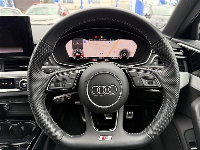 AUDI A4 AVANT 2020 Image 31