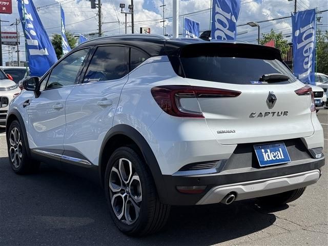 RENAULT CAPTUR 2021 Image 31