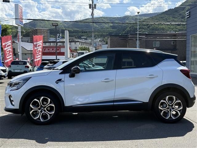 RENAULT CAPTUR 2021 Image 31
