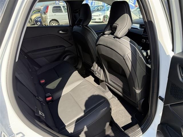 RENAULT CAPTUR 2021 Image 31