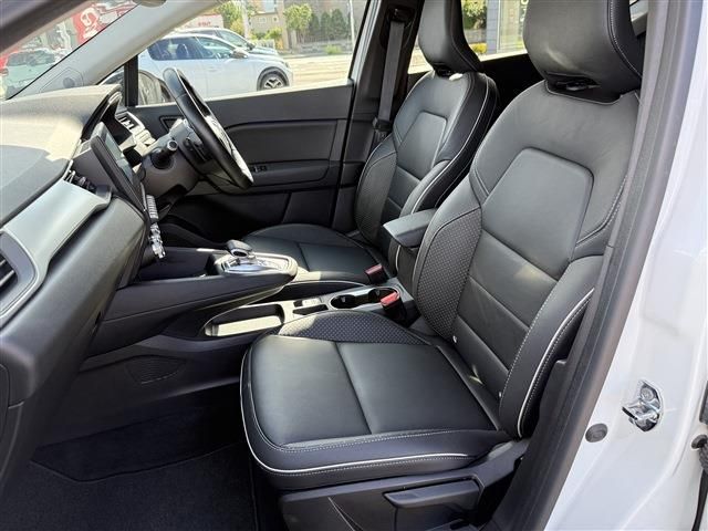 RENAULT CAPTUR 2021 Image 31