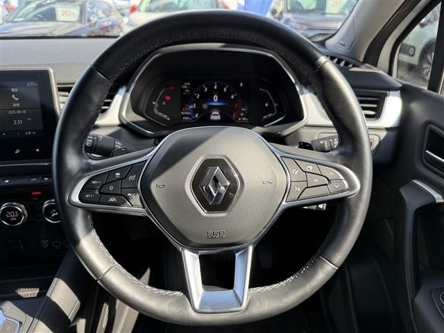 RENAULT CAPTUR 2021 Image 31