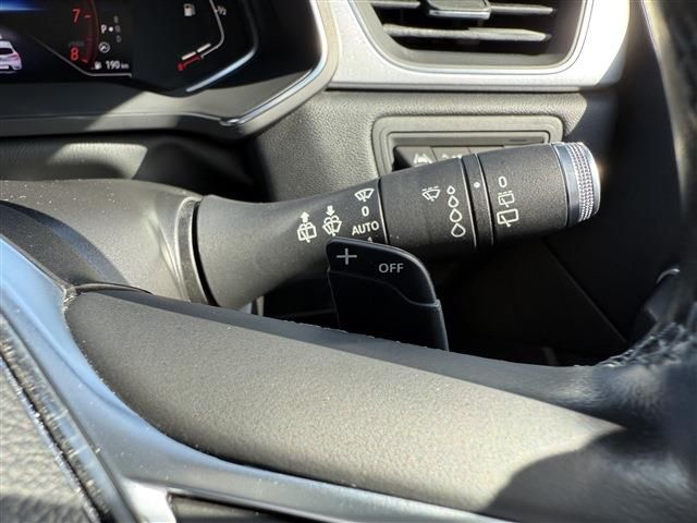 RENAULT CAPTUR 2021 Image 31