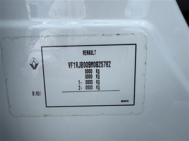 RENAULT CAPTUR 2021 Image 31