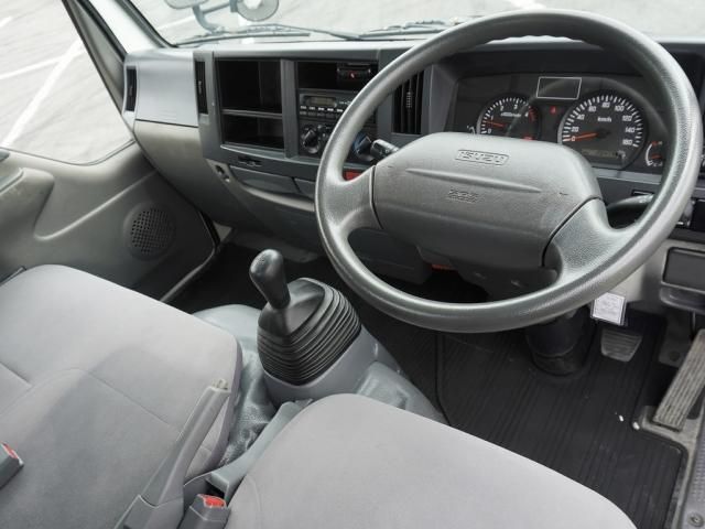 ISUZU ELF 2014 Image 31