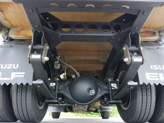 ISUZU ELF 2014 Image 31