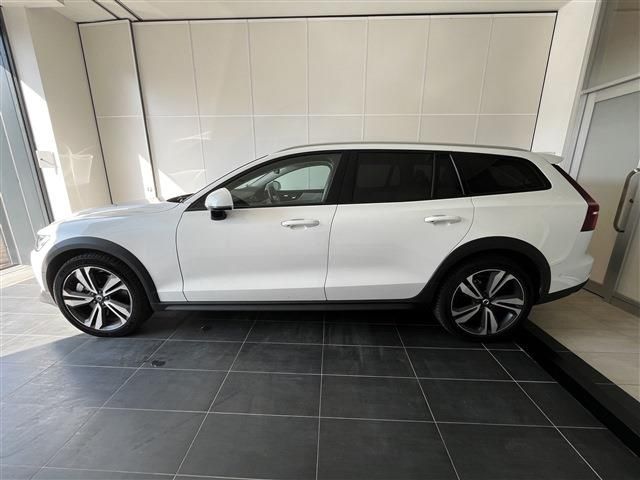 VOLVO V60 CROSS COUN 2020 Image 31
