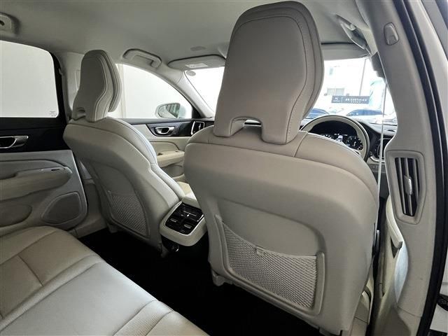 VOLVO V60 CROSS COUN 2020 Image 31