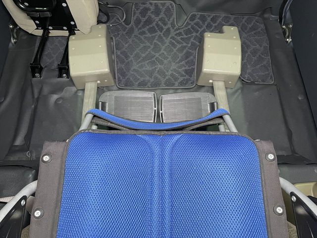 DAIHATSU HIJET CARGO 2012 Image 31