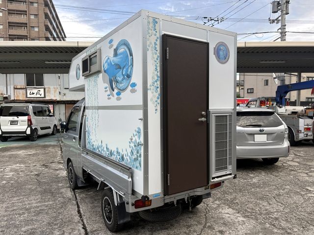 DAIHATSU HIJET TRUCK 4WD 2012 Image 31