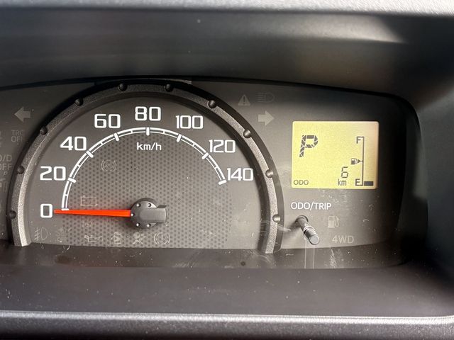 DAIHATSU HIJET TRUCK 4WD 2021 Image 31