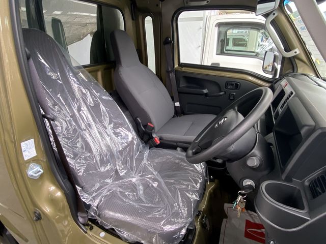 DAIHATSU HIJET TRUCK 4WD 2021 Image 31