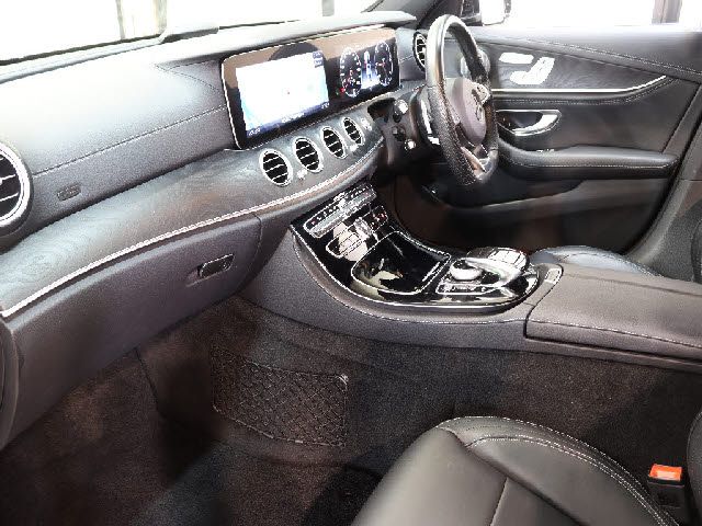 MERCEDES BENZ E CLAS 2016 Image 31