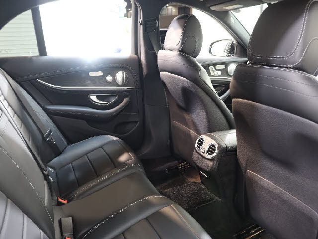 MERCEDES BENZ E CLAS 2016 Image 31