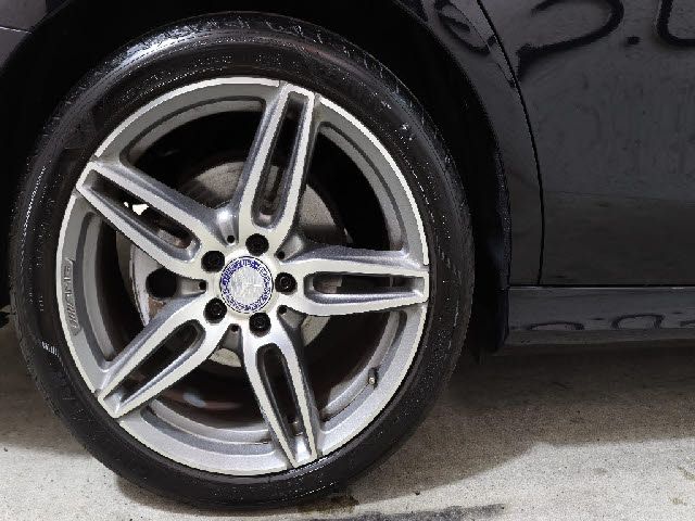 MERCEDES BENZ E CLAS 2016 Image 31