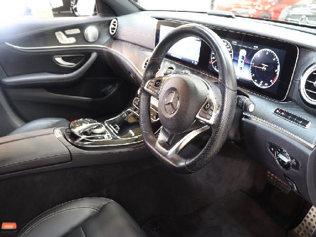 MERCEDES BENZ E CLAS 2016 Image 31