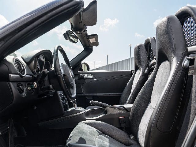 PORSCHE BOXSTER S 2012 Image 31