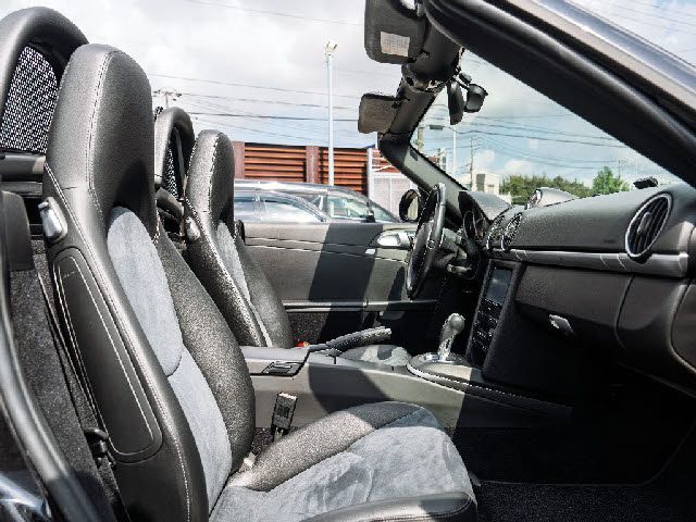 PORSCHE BOXSTER S 2012 Image 31