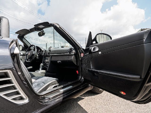 PORSCHE BOXSTER S 2012 Image 31