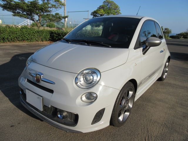 FIAT ABARTH 500 2010 Image 31