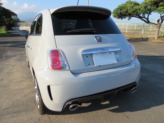 FIAT ABARTH 500 2010 Image 31