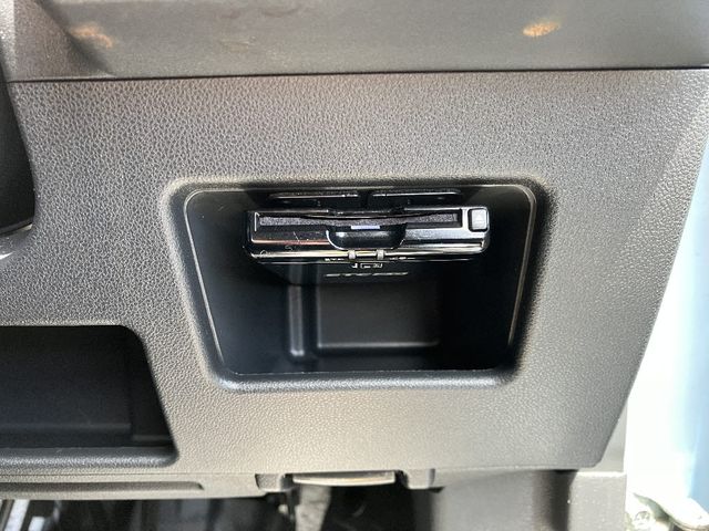 DAIHATSU WAKE 2017 Image 31