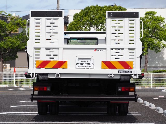 MITSUBISHI CANTER 2020 Image 31
