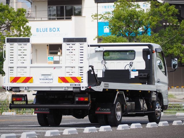 MITSUBISHI CANTER 2020 Image 31