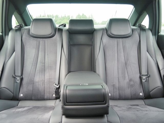 TOYOTA CROWN SEDAN HYBRID 2021 Image 31