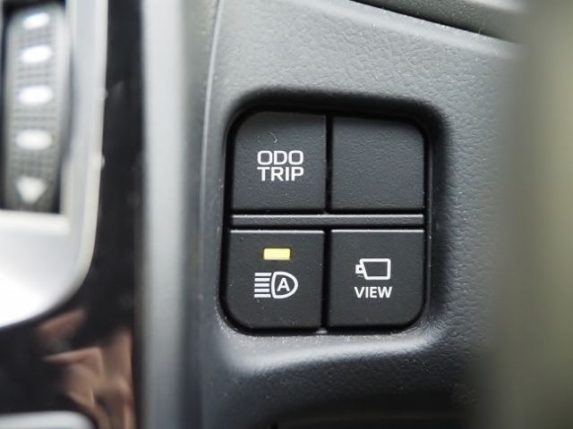 TOYOTA CROWN SEDAN HYBRID 2021 Image 31