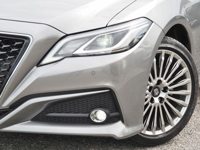 TOYOTA CROWN SEDAN HYBRID 2021 Image 31