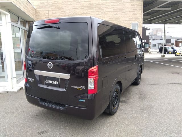 NISSAN NV350 CARAVAN 4WD 2013 Image 31