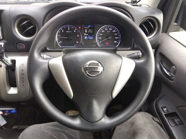 NISSAN NV350 CARAVAN 4WD 2013 Image 31